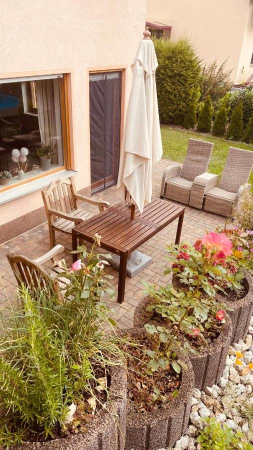 Ferienwohnung Etzelbach Esterno foto
